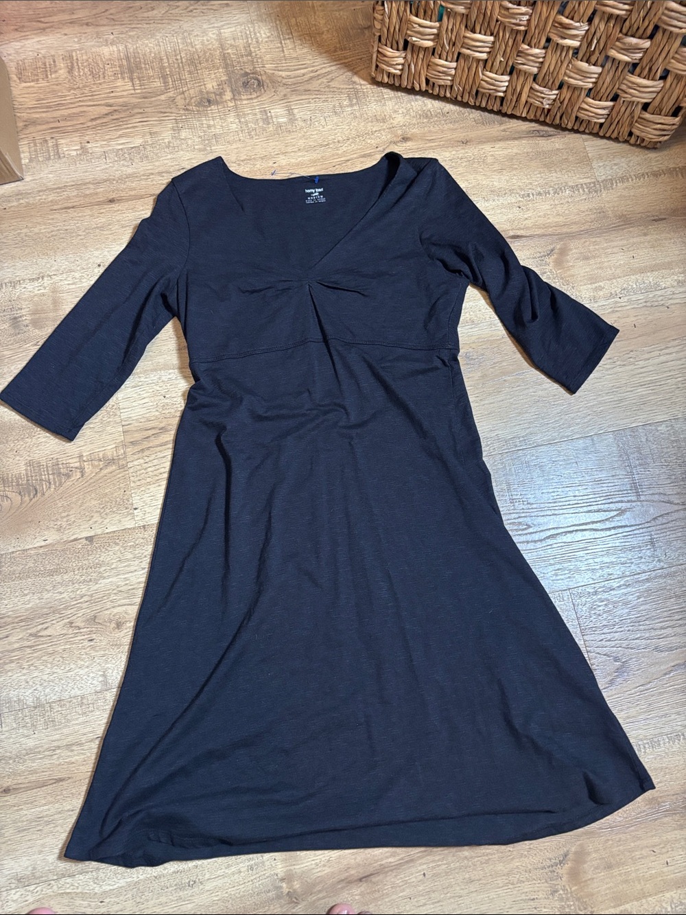 Horny Toad Rosalinda Dress Women’s Medium black V-Neck Stretch‎ Casual